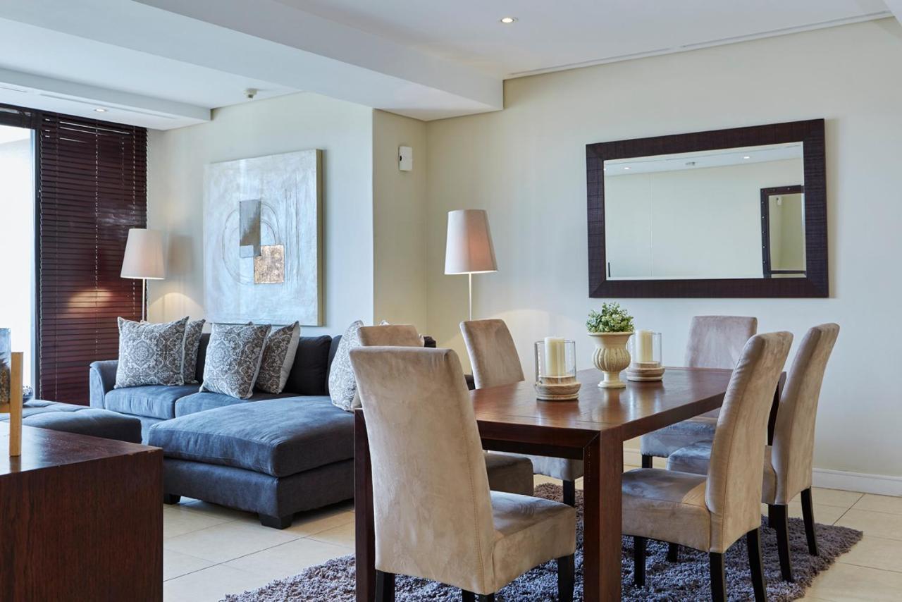 African Elite Waterfront Apartamento