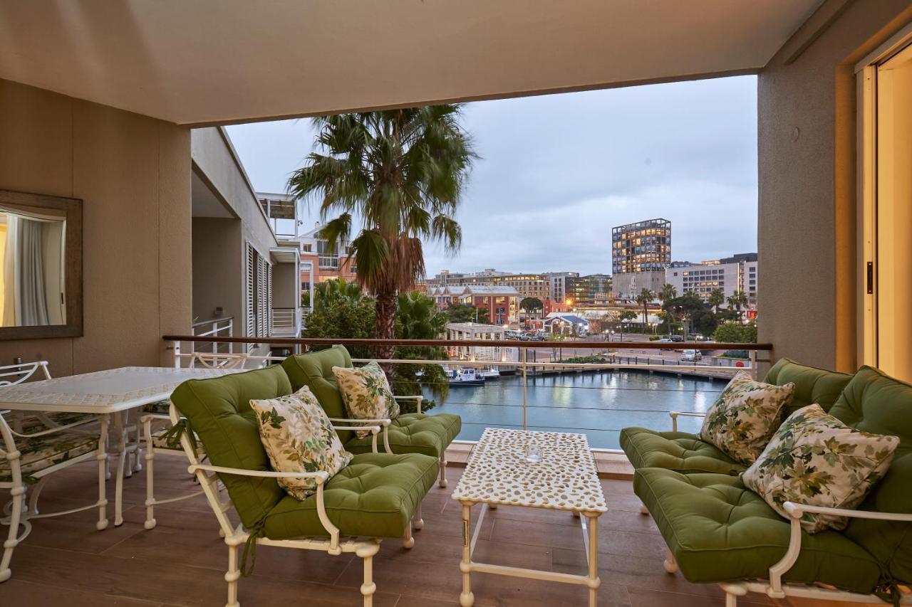 African Elite Waterfront Apartamento