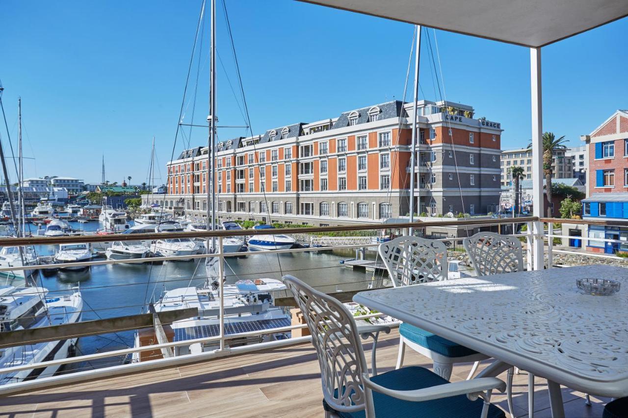 African Elite Waterfront Apartamento