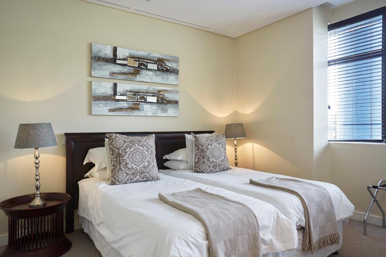 Apartment African Elite Waterfront