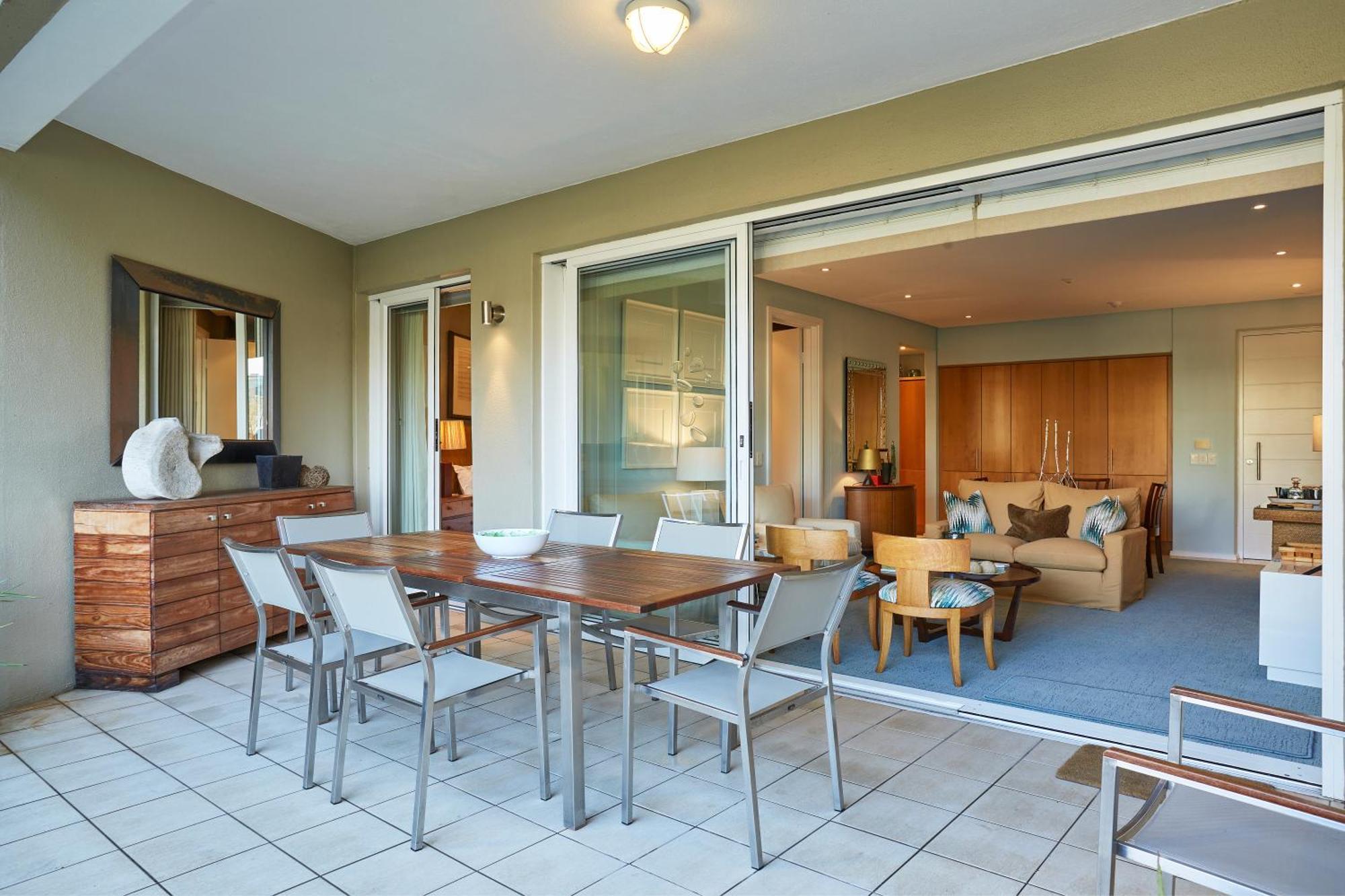 African Elite Waterfront * Cape Town