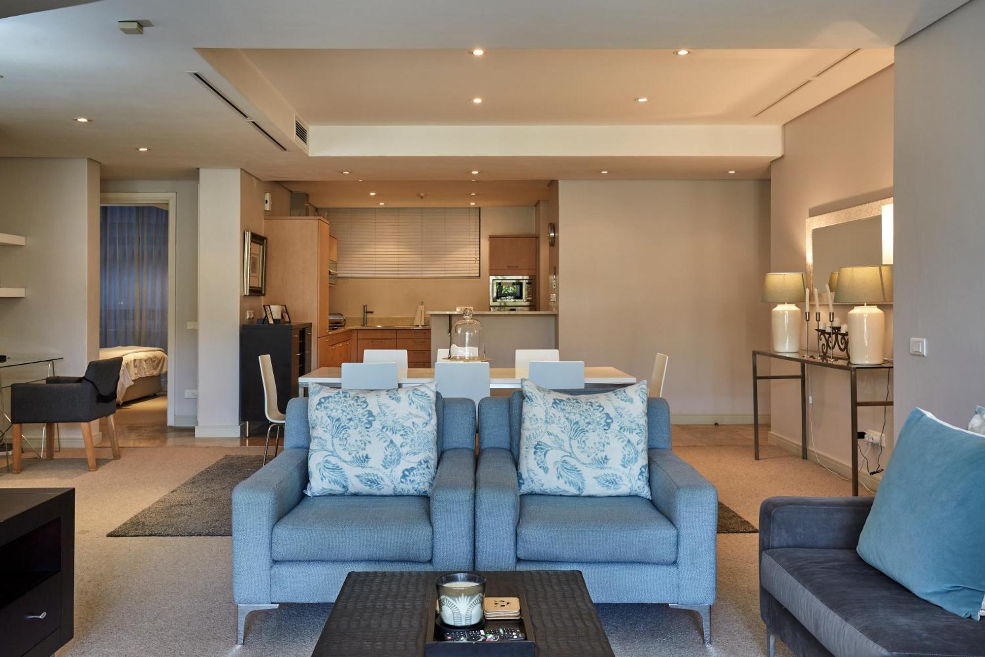 African Elite Waterfront * Cape Town